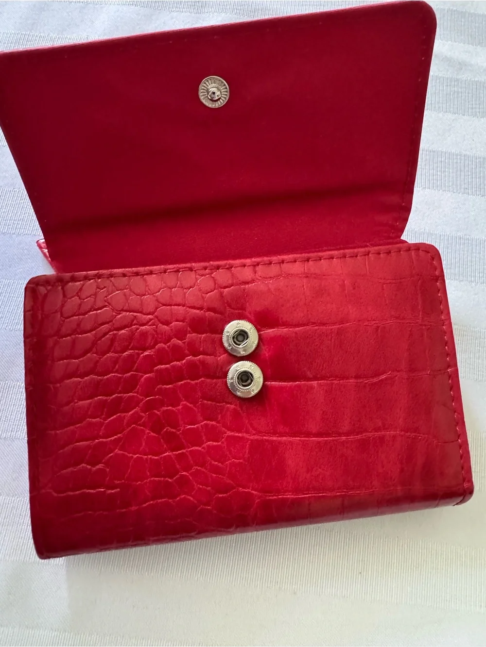 Red Croc-Embossed Women's Wallet by Safe Keeper